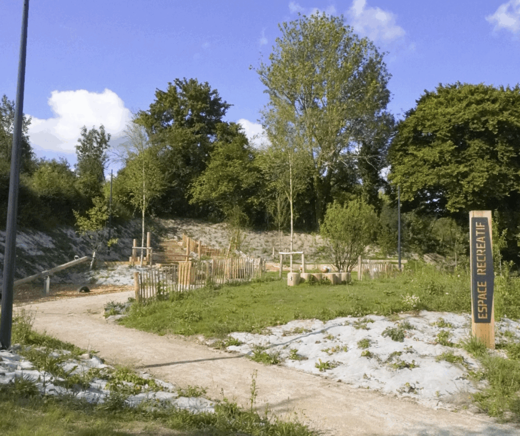 Création d’un espace récréatif naturel à Estrée-Blanche